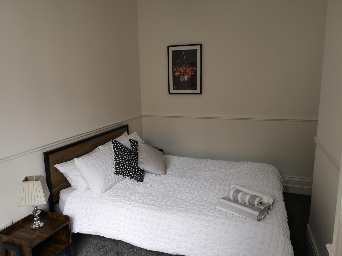 34 One Apartamento Lytham St Annes Exterior foto